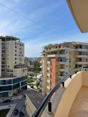 Deni Apartment
